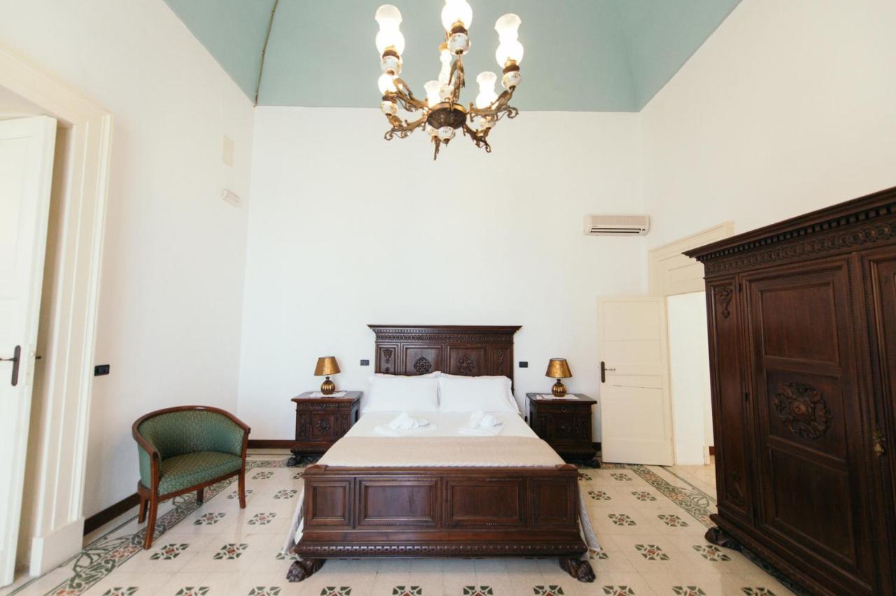 Hotel Palazzo Scarciglia Minervino di Lecce Exterior foto